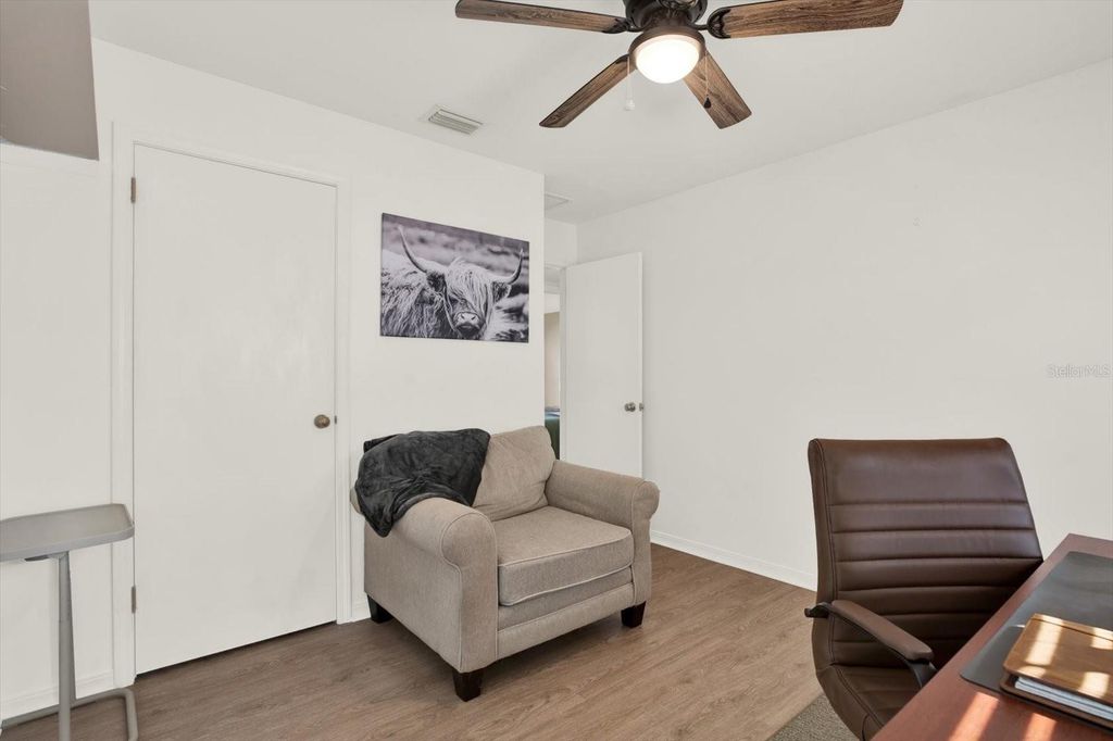 Image 40 of property listing at 10524 ORANGE GROVE DRIVE, Tampa, FL 33618