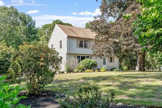 2 Buchan Road, Andover, MA 01810