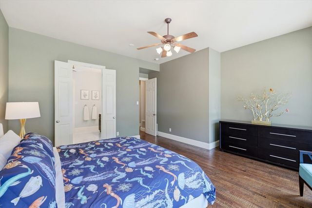 8810 Crockett Drive, Argyle, TX 76226
