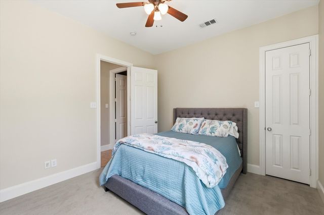 8810 Crockett Drive, Argyle, TX 76226
