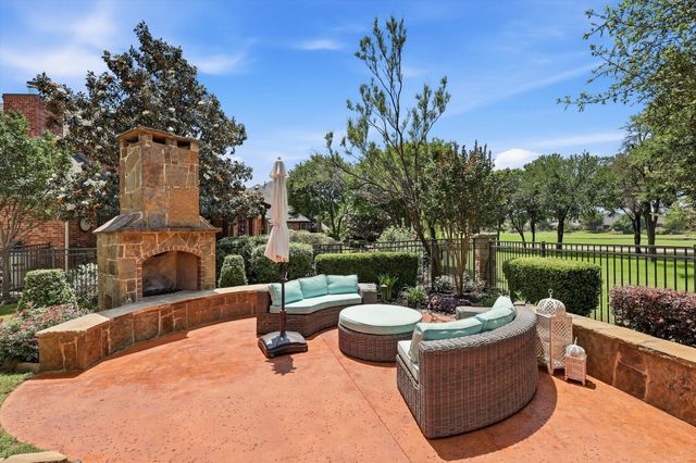 8810 Crockett Drive, Argyle, TX 76226