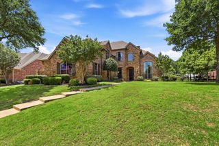 8810 Crockett Drive, Argyle, TX 76226