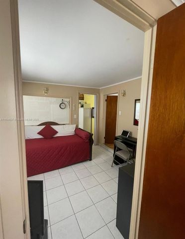 337 Ne 4th ct ct, Hallandale Beach, FL 33009