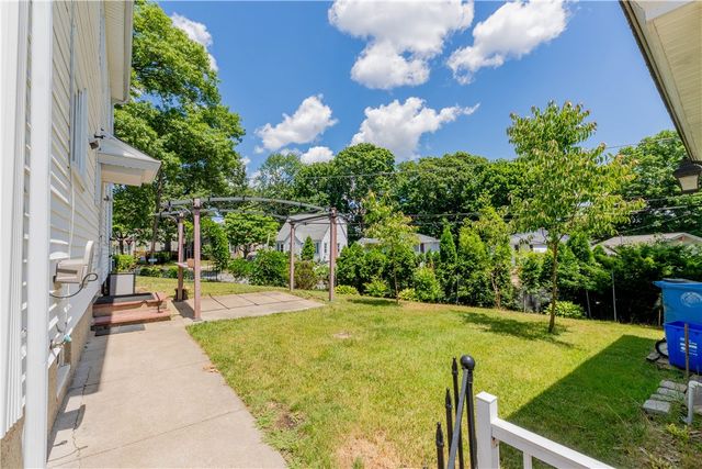 73 Western Promenade Street, Cranston, RI 02905