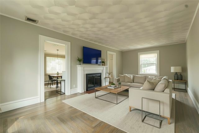 73 Western Promenade Street, Cranston, RI 02905