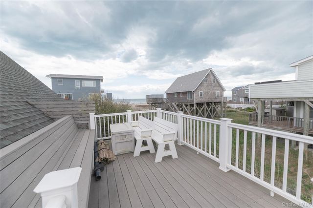 618 Monte Cristo Walk, Atlantique, NY 11706