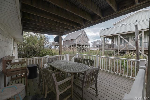 618 Monte Cristo Walk, Atlantique, NY 11706