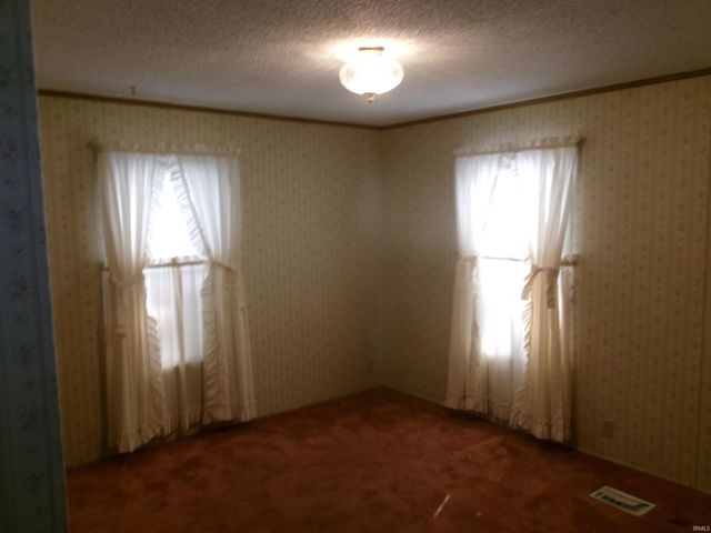 102 McClaflin Street, Williamsport, IN 47993