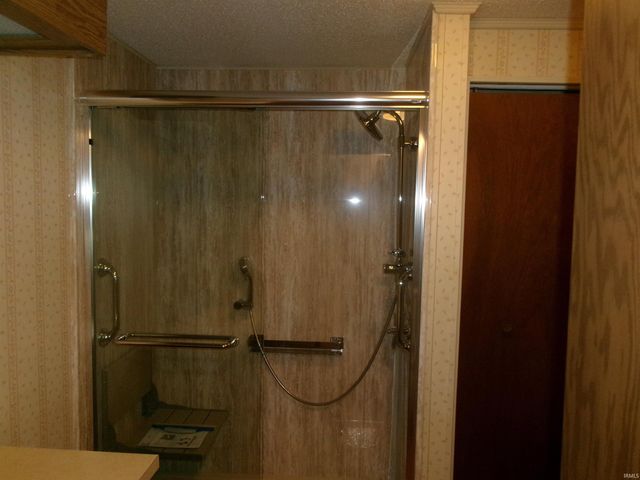 102 McClaflin Street, Williamsport, IN 47993