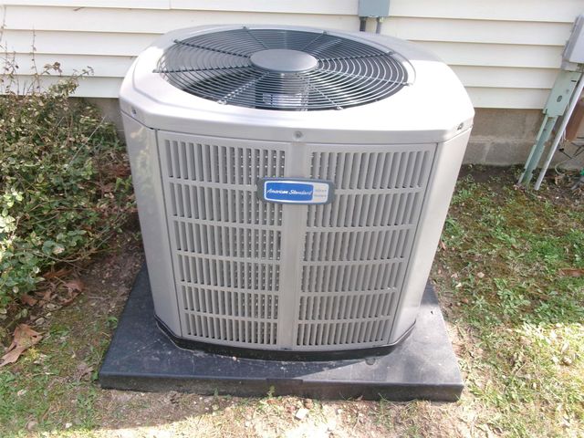 102 McClaflin Street, Williamsport, IN 47993