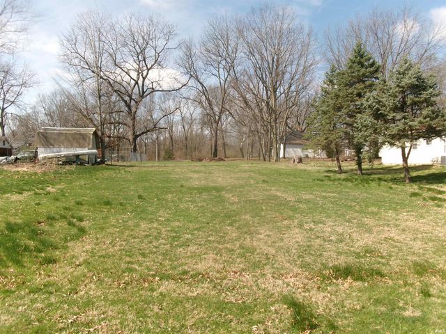 102 McClaflin Street, Williamsport, IN 47993