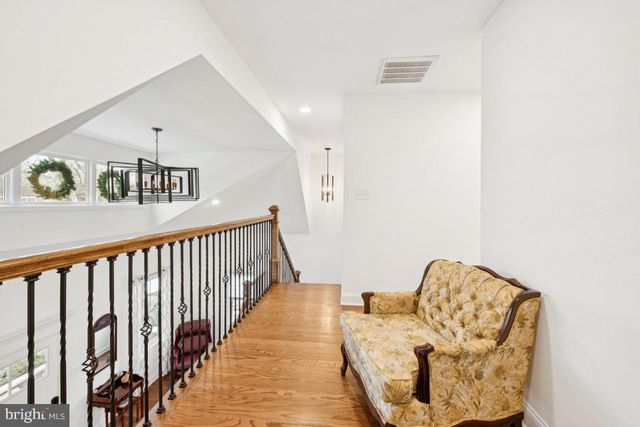 307 FAIRVIEW AVE, Moorestown, NJ 08057