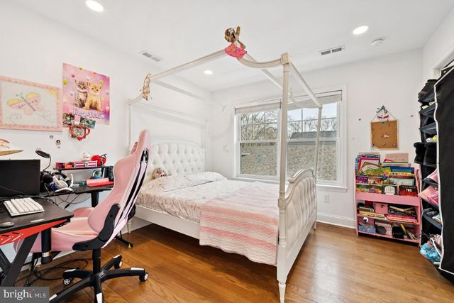 307 FAIRVIEW AVE, Moorestown, NJ 08057