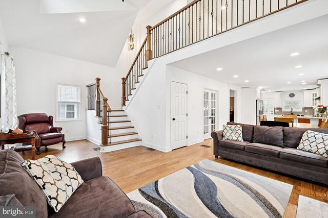 307 FAIRVIEW AVE, Moorestown, NJ 08057