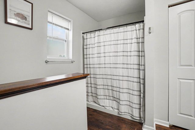 3528 Saint Luke Avenue, Kalamazoo, MI 49009