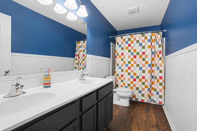 3528 Saint Luke Avenue, Kalamazoo, MI 49009