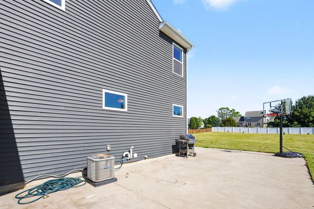 3528 Saint Luke Avenue, Kalamazoo, MI 49009