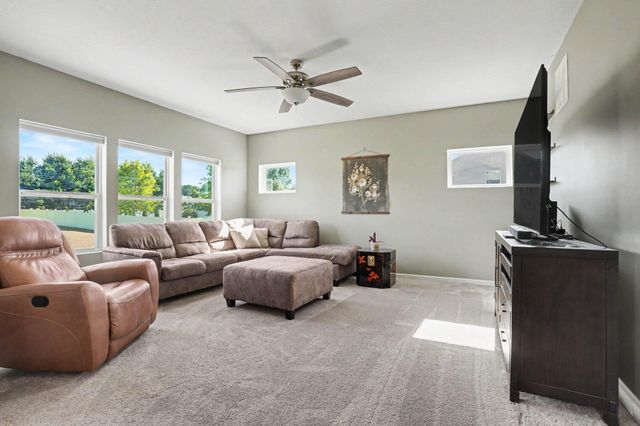 3528 Saint Luke Avenue, Kalamazoo, MI 49009