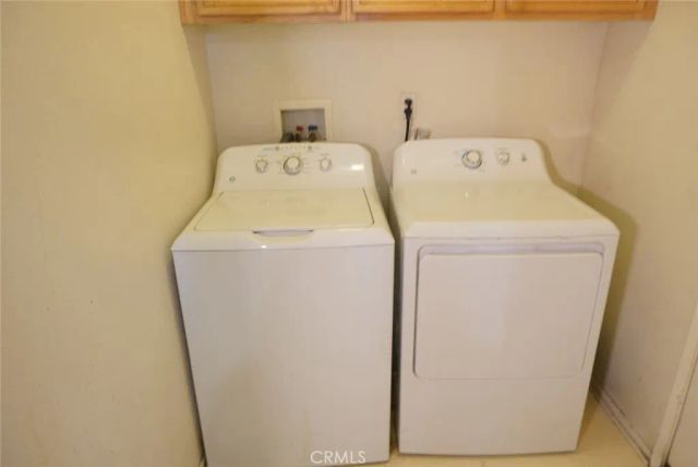 16026 Greyrock, Victorville, CA 92395