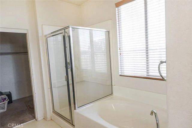 16026 Greyrock, Victorville, CA 92395