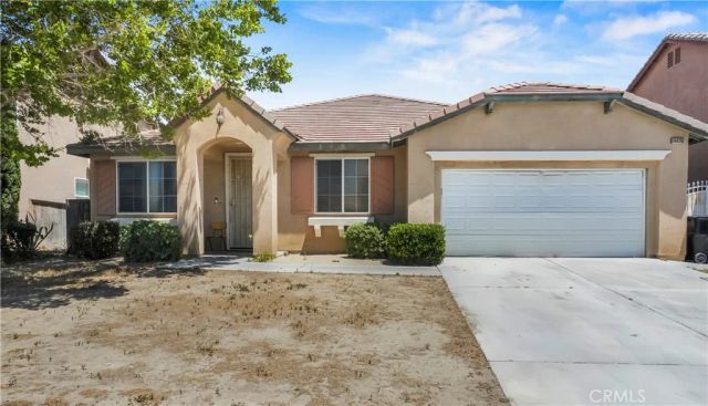 16026 Greyrock, Victorville, CA 92395