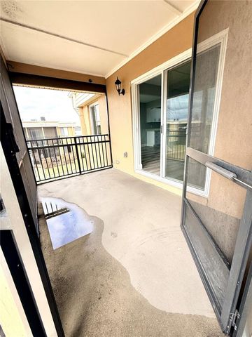 1000 LAKE OF THE WOODS BOULEVARD 206F, Fern Park, FL 32730