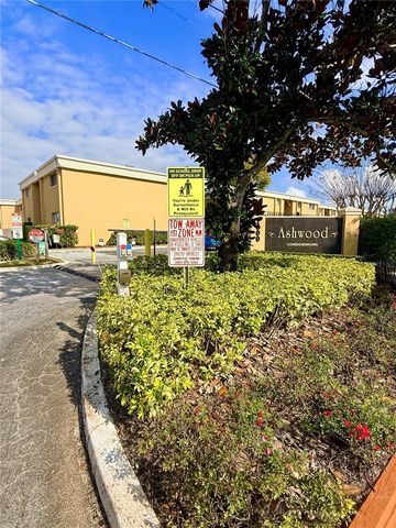 1000 LAKE OF THE WOODS BOULEVARD 206F, Fern Park, FL 32730