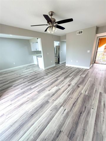 1000 LAKE OF THE WOODS BOULEVARD 206F, Fern Park, FL 32730