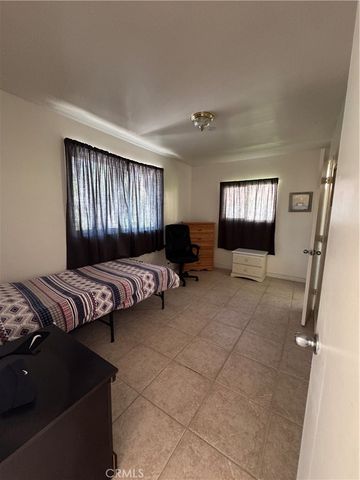 4922 Lowell Avenue, Glendale, CA 91214