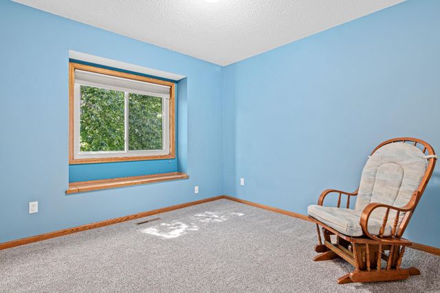 16608 Imperial Way, Lakeville, MN 55044
