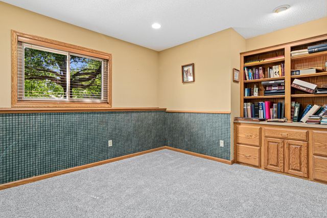 16608 Imperial Way, Lakeville, MN 55044
