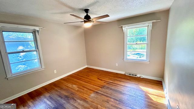 7 Sandy Beach Terrace NW, Rome, GA 30165