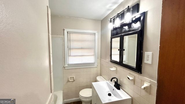 7 Sandy Beach Terrace NW, Rome, GA 30165
