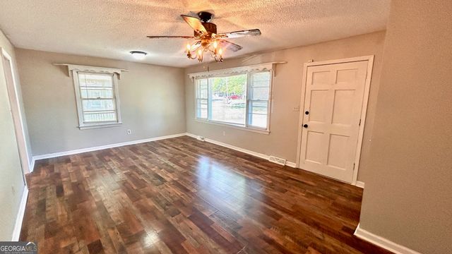 7 Sandy Beach Terrace NW, Rome, GA 30165