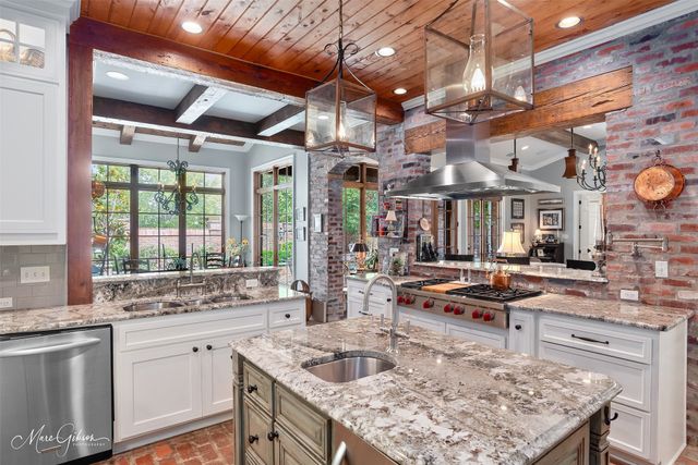 3023 Torrey Pine Lane, Shreveport, LA 71106