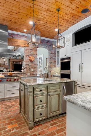 3023 Torrey Pine Lane, Shreveport, LA 71106