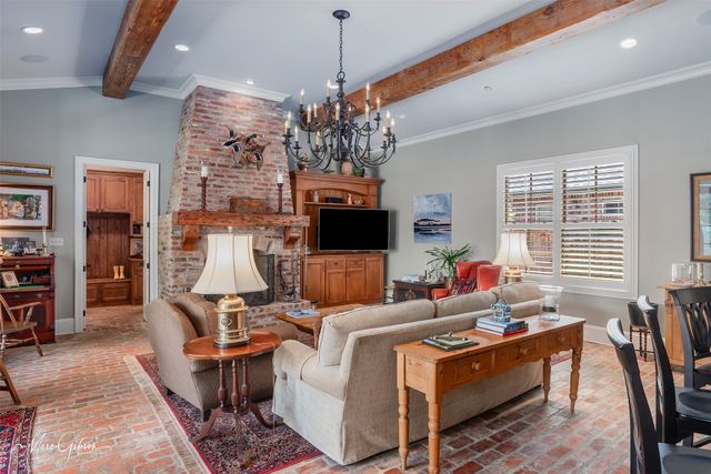 3023 Torrey Pine Lane, Shreveport, LA 71106