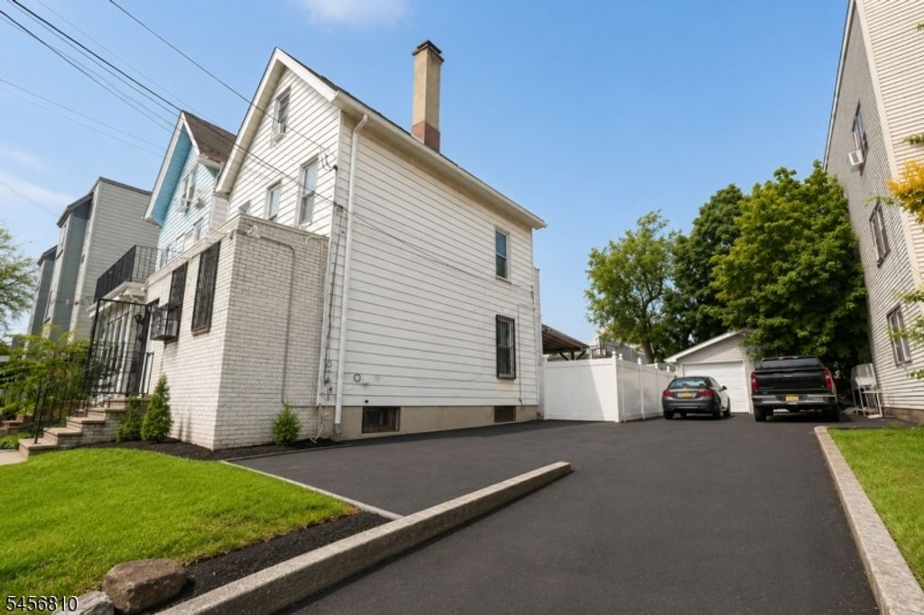 55 Winthrop St, Newark City, NJ 07104 — photo 4