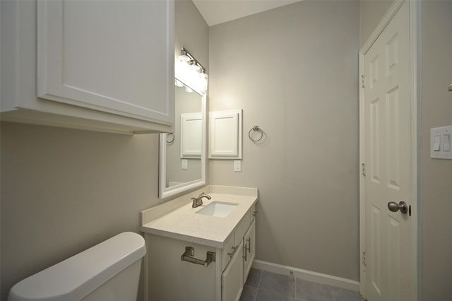 1502 Beaconshire Road, Houston, TX 77077