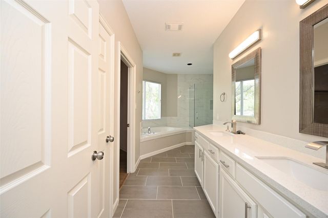 1502 Beaconshire Road, Houston, TX 77077