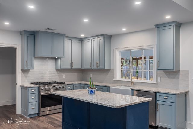 6132 Creswell Avenue, Shreveport, LA 71106