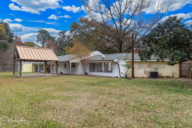 6132 Creswell Avenue, Shreveport, LA 71106