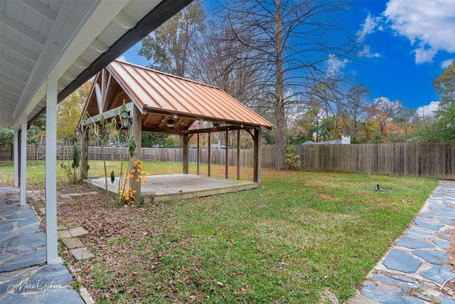 6132 Creswell Avenue, Shreveport, LA 71106