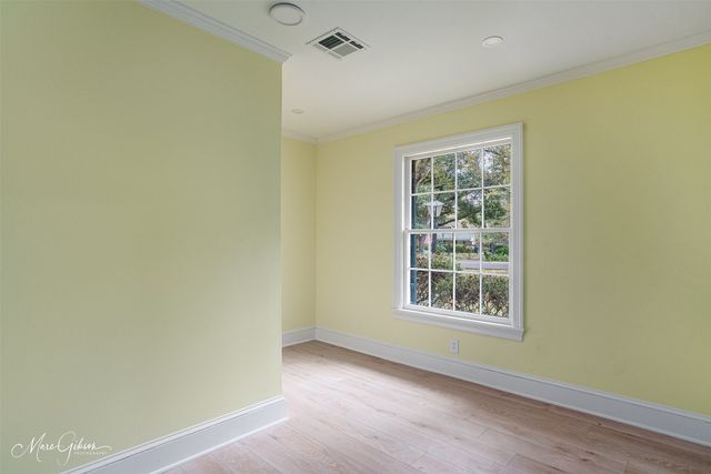 6132 Creswell Avenue, Shreveport, LA 71106