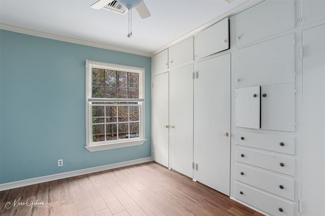 6132 Creswell Avenue, Shreveport, LA 71106