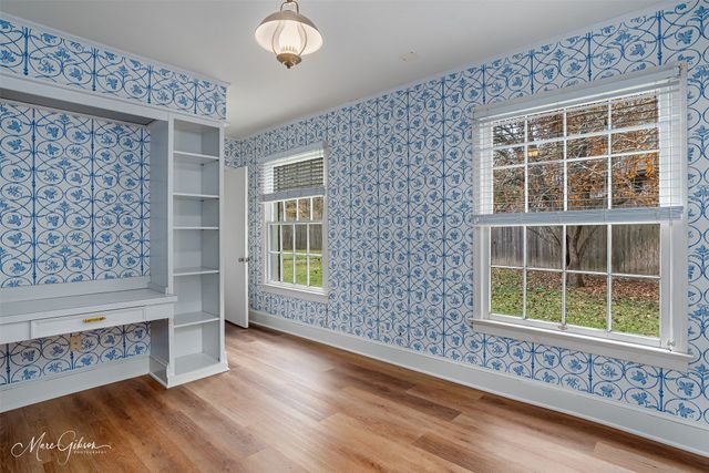 6132 Creswell Avenue, Shreveport, LA 71106