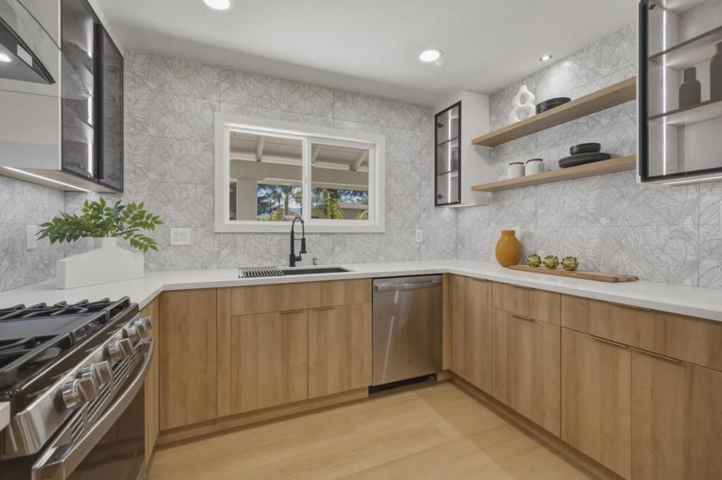 Image 27 of property listing at 2261 Central Park Drive, Campbell, CA 95008