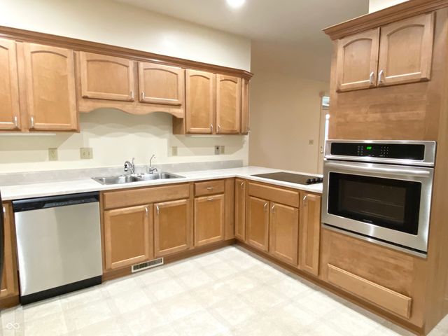 464 Glenview Drive, Greencastle, IN 46135