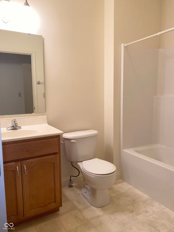 464 Glenview Drive, Greencastle, IN 46135