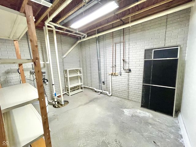 464 Glenview Drive, Greencastle, IN 46135